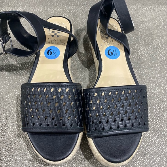 Espadrille wedge sandals - Picture 2 of 3